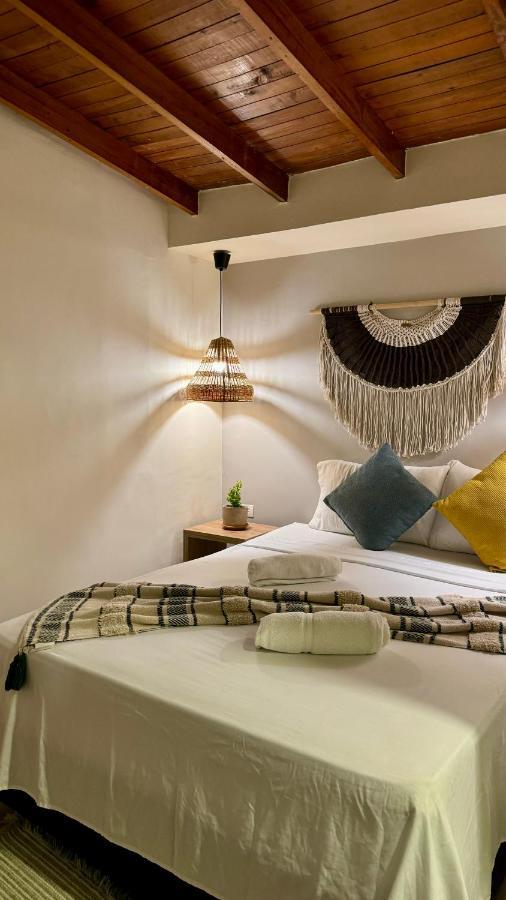 Luum Casa Hotel Manila メデジン エクステリア 写真