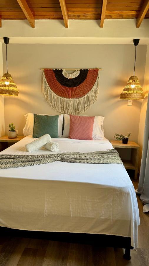 Luum Casa Hotel Manila メデジン エクステリア 写真