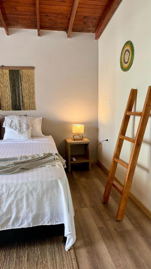 Luum Casa Hotel Manila メデジン エクステリア 写真